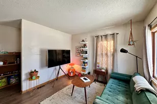 924 12th Ave NE, Rochester, MN 55906 - Photo 5