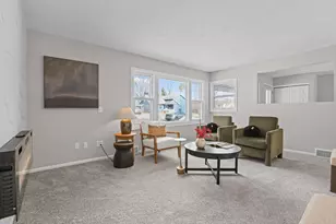 834 Brisbin St, Anoka, MN 55303 - Photo 9