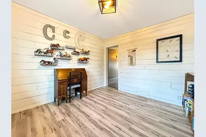 979 S Prairie Avenue, Fairmont, MN 56031 - Photo 31