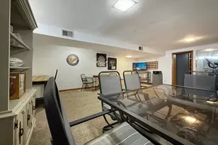 979 S Prairie Ave, Fairmont, MN 56031 - Photo 39