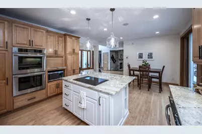 18220 Jaguar Path, Lakeville, MN 55044 - Photo 5