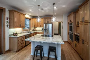 18220 Jaguar Path, Lakeville, MN 55044 - Photo 3