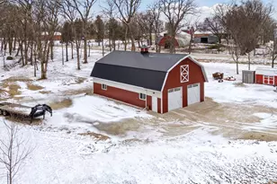 12510 Co Rd 9, Eyota, MN 55934 - Photo 5