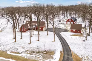 12510 Co Rd 9, Eyota, MN 55934 - Photo 1