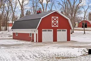 12510 Co Rd 9, Eyota, MN 55934 - Photo 33