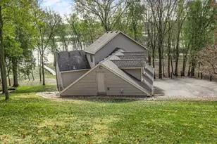 25399 Daventry Rd, Paynesville, MN 56362 - Photo 43