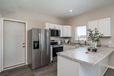3120 Noble Drive, Mankato, MN 56001 - Photo 7