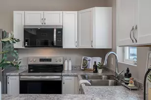 3120 Noble Dr, Mankato, MN 56001 - Photo 13