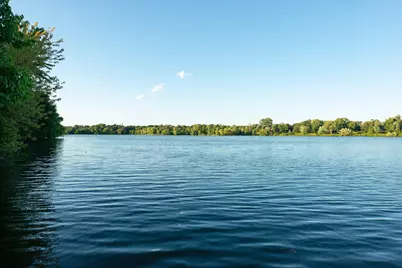 930 Nevada Avenue W, Saint Paul, MN 55117 - Photo 45