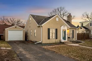 930 Nevada Ave W, Saint Paul, MN 55117 - Photo 3