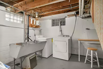 930 Nevada Avenue W, Saint Paul, MN 55117 - Photo 33