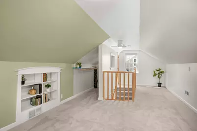 930 Nevada Avenue W, Saint Paul, MN 55117 - Photo 29