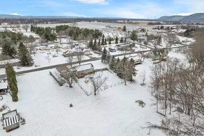 1575 N Hillview Drive, Buffalo City, WI 54622 - Photo 31