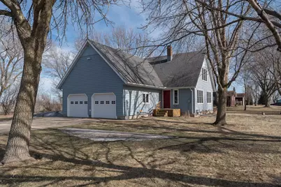 310 1st Avenue NE, Trimont, MN 56176 - Photo 1