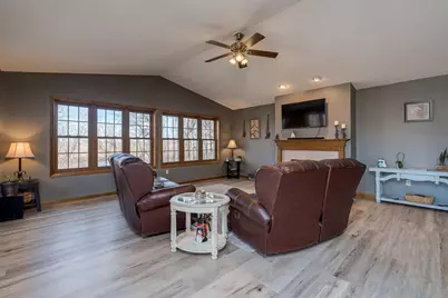 310 1st Avenue NE, Trimont, MN 56176 - Photo 17