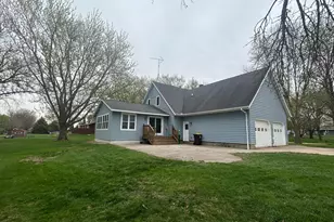310 1st Ave NE, Trimont, MN 56176 - Photo 35