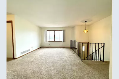 6166 Upper 51st Street N, Oakdale, MN 55128 - Photo 5