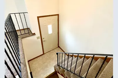 6166 Upper 51st Street N, Oakdale, MN 55128 - Photo 3