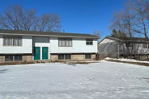 6166 Upper 51st St N, Oakdale, MN 55128 - Photo 1
