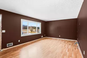 9656 Fawn Lake Dr NE, Stacy, MN 55079 - Photo 5