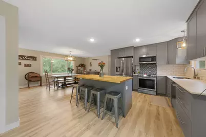 48135 Red Iron Road, Kasota, MN 56050 - Photo 5