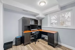 2129 Arkwright St, Maplewood, MN 55117 - Photo 25