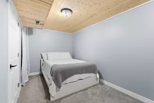 2129 Arkwright St, Maplewood, MN 55117 - Photo 29