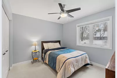 2129 Arkwright Street, Maplewood, MN 55117 - Photo 17