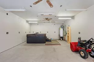 2129 Arkwright St, Maplewood, MN 55117 - Photo 33