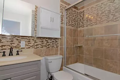 2212 Aldrich Avenue S #106, Minneapolis, MN 55405 - Photo 19