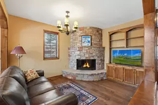 6175 Heather Pl NE, Fridley, MN 55432 - Photo 5