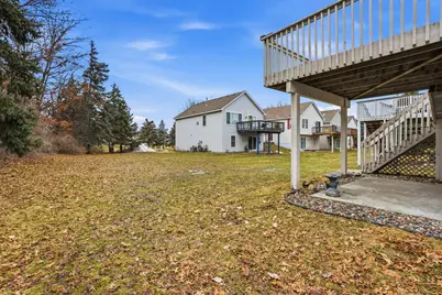 7506 Hampton Lane, Shakopee, MN 55379 - Photo 31