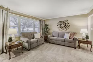 426 Emerson Ave W, West Saint Paul, MN 55118 - Photo 15