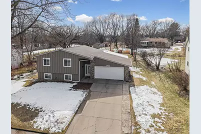 6170 134th Street W, Apple Valley, MN 55124 - Photo 1