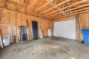 716 E 4th St, Winona, MN 55987 - Photo 25