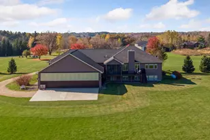 W12444 832nd Ave, River Falls, WI 54022 - Photo 7