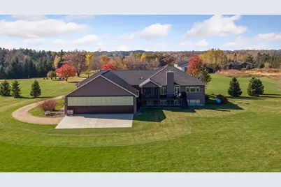 W12444 832nd Avenue, River Falls, WI 54022 - Photo 9