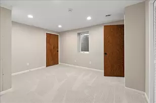 2640 Queensland Ln N, Plymouth, MN 55447 - Photo 29