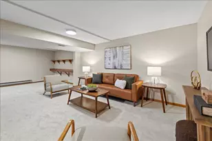 2640 Queensland Ln N, Plymouth, MN 55447 - Photo 33