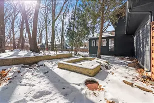 2640 Queensland Ln N, Plymouth, MN 55447 - Photo 37