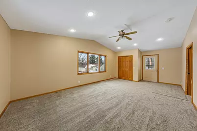 832 Home Place, Faribault, MN 55021 - Photo 21