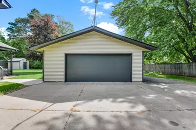 7953 Woodlawn Drive, Mounds View, MN 55112 - Photo 29