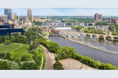 1111 W River Parkway #21B, Minneapolis, MN 55415 - Photo 7