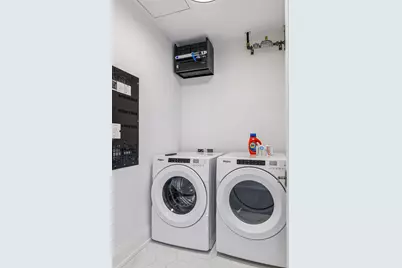 1111 W River Parkway #21B, Minneapolis, MN 55415 - Photo 49