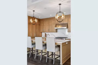 1111 W River Parkway #21B, Minneapolis, MN 55415 - Photo 25