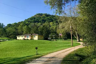 16191 County Rd 25, Rollingstone, MN 55969 - Photo 3