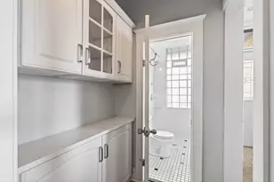 300 Marshall Ave, Saint Paul, MN 55102 - Photo 17