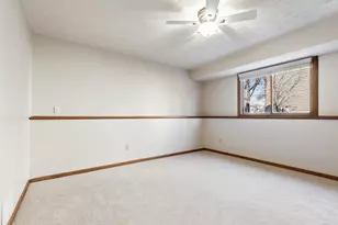 880 Lake Susan Dr, Chanhassen, MN 55317 - Photo 21