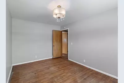 9701 Oakland Avenue, Bloomington, MN 55420 - Photo 17