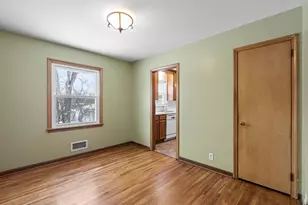 9701 Oakland Ave, Bloomington, MN 55420 - Photo 19